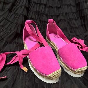 VINCE CAMUTO Brittie Ankle-Wrap Espadrilles sz 6.5